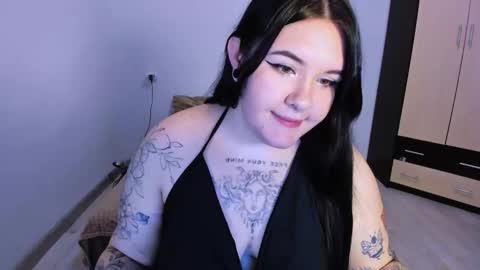 Dina online show from November 2025 04:06:01 PM