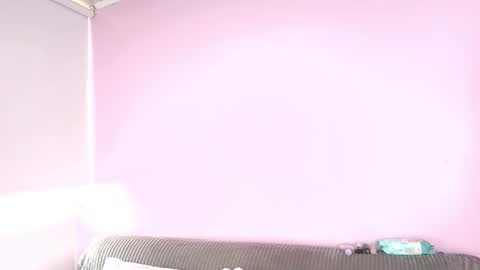 hiyakasudere_ online show from November 2025 06:31:02 PM