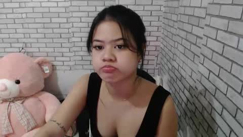 hoelyfloryn online show from February 2026 09:39:01 AM