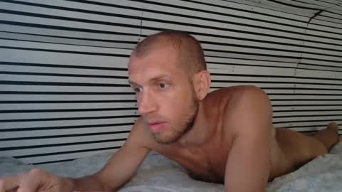 hola_homo online show from April 2026 06:28:01 PM
