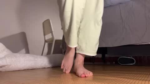 Snapshot of hola_sunflower chatting on December 2025 02:44:02 PM amy online show from December 2025 02:44:02 PM