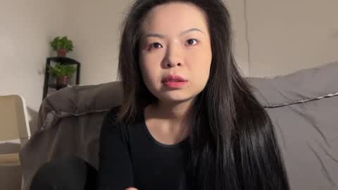 Snapshot of hola_sunflower chatting on December 2025 03:29:01 PM amy online show from December 2025 03:29:01 PM