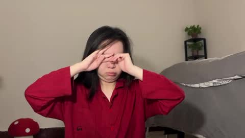 Snapshot of hola_sunflower chatting on February 2026 06:33:01 PM amy online show from February 2026 06:33:01 PM