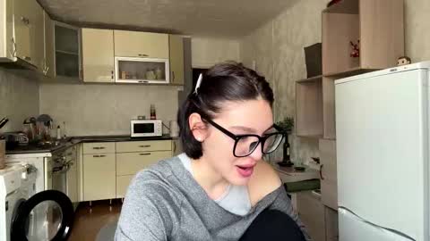 Sofia online show from March 2026 05:09:02 AM