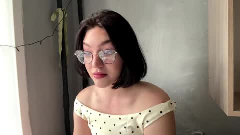 Sofia online show from March 2026 05:18:01 AM