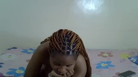 Snapshot of holly_molly11 chatting on October 2025 09:56:01 PM holly molly11 online show from October 2025 09:56:01 PM