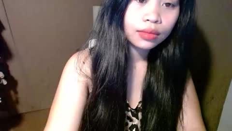 HollyApple online show from March 2026 09:50:01 AM