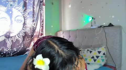 Hades and Persefone online show from April 2026 06:05:01 PM