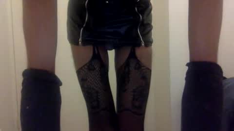 EDGED DICK online show from April 2026 04:52:02 PM