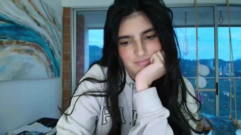 hollyshit_ online show from February 2026 11:25:01 PM