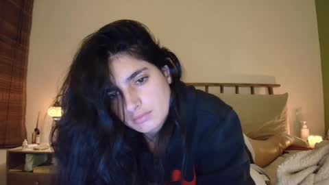 hollyshit_ online show from April 2026 01:28:02 AM