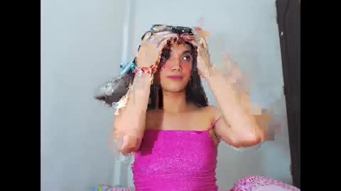 Snapshot of hollywoodbitch chatting on June 2026 04:55:01 PM Isabella Marie online show from June 2026 04:55:01 PM