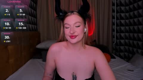 Emma online show from October 2025 01:17:01 AM