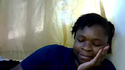 holy_ebony online show from June 2026 02:16:01 PM