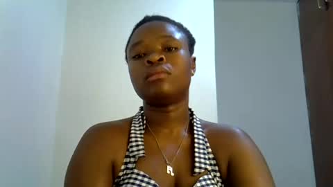 holy_ebony online show from June 2026 02:45:01 PM