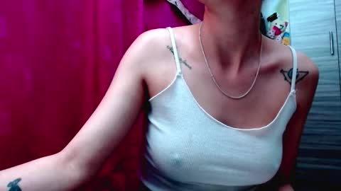 Juli online show from February 2026 02:49:01 AM