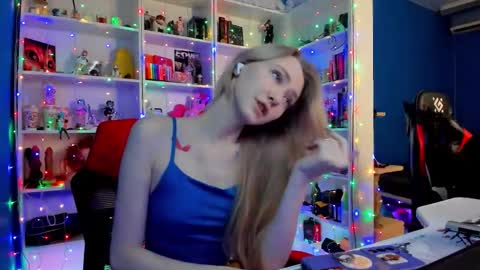 Rumi online show from December 2025 09:25:01 AM