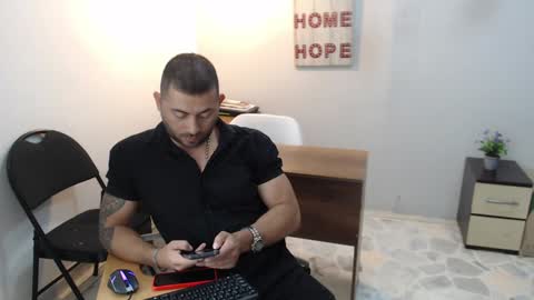 holy_sin online show from December 2024 01:12:01 PM