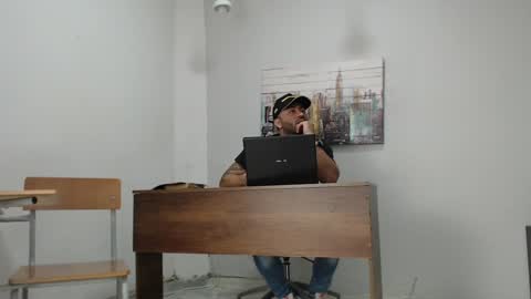 holy_sin online show from January 2025 02:00:02 PM