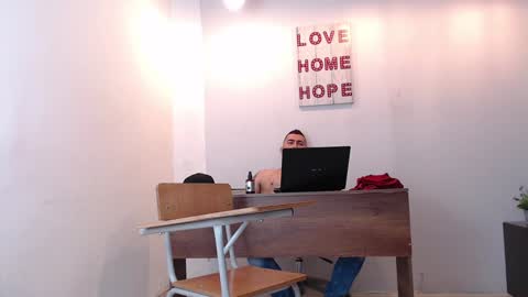 holy_sin online show from January 2025 05:00:01 PM