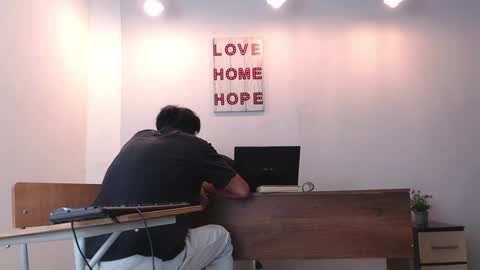 holy_sin online show from January 2025 05:15:01 PM