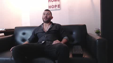 holy_sin online show from January 2025 05:24:02 PM