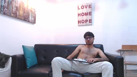 holy_sin online show from March 2025 09:38:01 PM