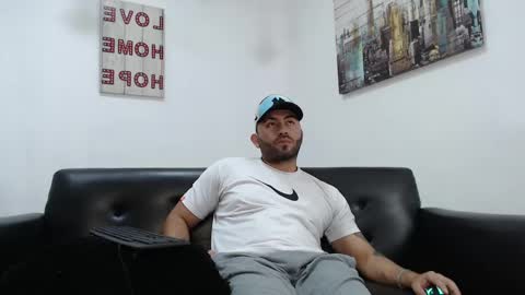 holy_sin online show from March 2025 01:40:02 PM