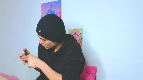      online show from April 2026 07:22:01 AM