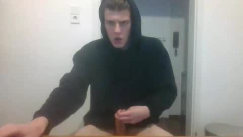 holydegenerate online show from February 2026 04:18:01 PM