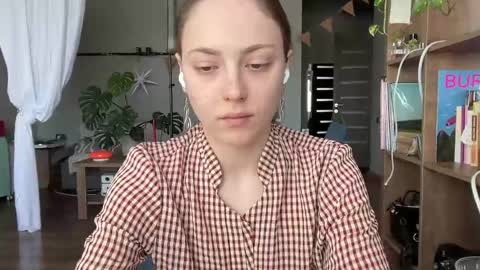 Snapshot of holydori chatting on May 2026 07:59:02 AM dori not holy get my tg channel with link from description under last photo online show from May 2026 07:59:02 AM