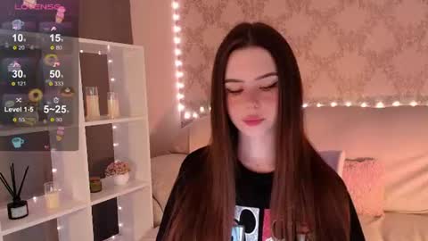 Mia online show from June 2026 04:06:01 AM
