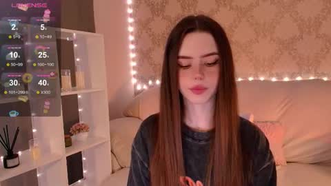 Mia online show from June 2026 03:38:01 AM