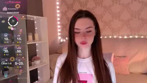 Mia online show from June 2026 03:11:01 AM