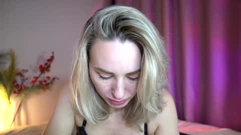 Vicky my another account here - desperate clit online show from December 2024 01:17:02 PM