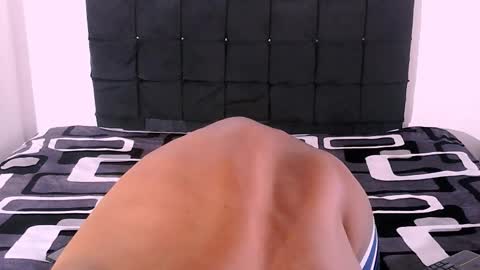 homero_777 online show from October 2025 07:03:01 PM