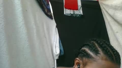 honeria98 online show from February 2026 05:48:02 AM