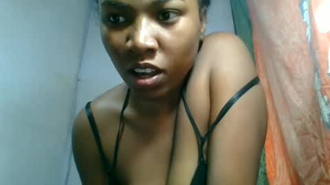 honeria98 online show from June 2026 07:37:01 PM