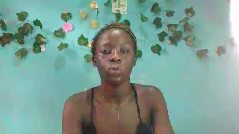 Queen online show from October 2025 09:10:01 AM
