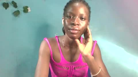 Queen online show from May 2026 07:14:02 AM