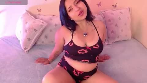 mimi online show from November 2025 10:46:02 AM