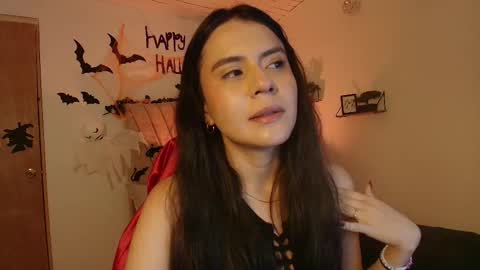   online show from October 2025 02:39:01 PM