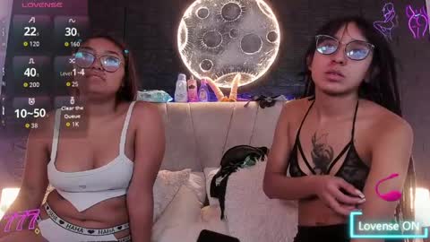 Snapshot of honey_lesbian_hott777 chatting on June 2026 07:30:02 PM honey_lesbian_hott777 online show from June 2026 07:30:02 PM