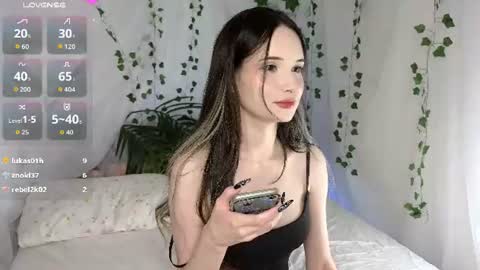 Snapshot of honey_letty chatting on July 2026 01:42:01 AM LETTY online show from July 2026 01:42:01 AM