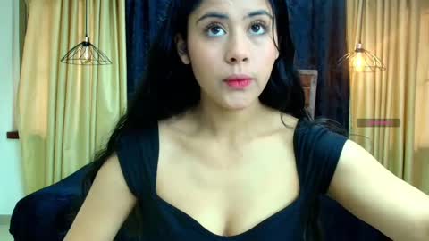 Honey Love online show from September 2025 01:38:02 PM