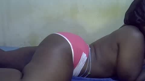 honey_sunshiny online show from April 2026 08:28:02 AM