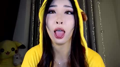 Snapshot of honey_yani chatting on February 2026 09:29:02 PM yani online show from February 2026 09:29:02 PM