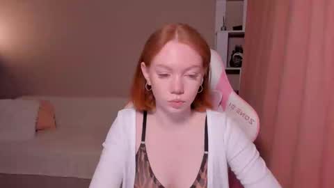 honeyautumn online show from February 2025 12:30:02 AM