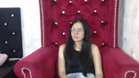 Emily online show from December 2025 03:27:02 PM