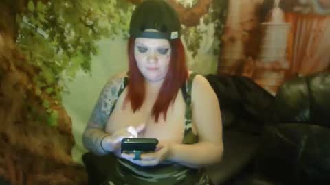 Snapshot of honeychambers chatting on October 2025 10:54:02 PM honeychambers online show from October 2025 10:54:02 PM